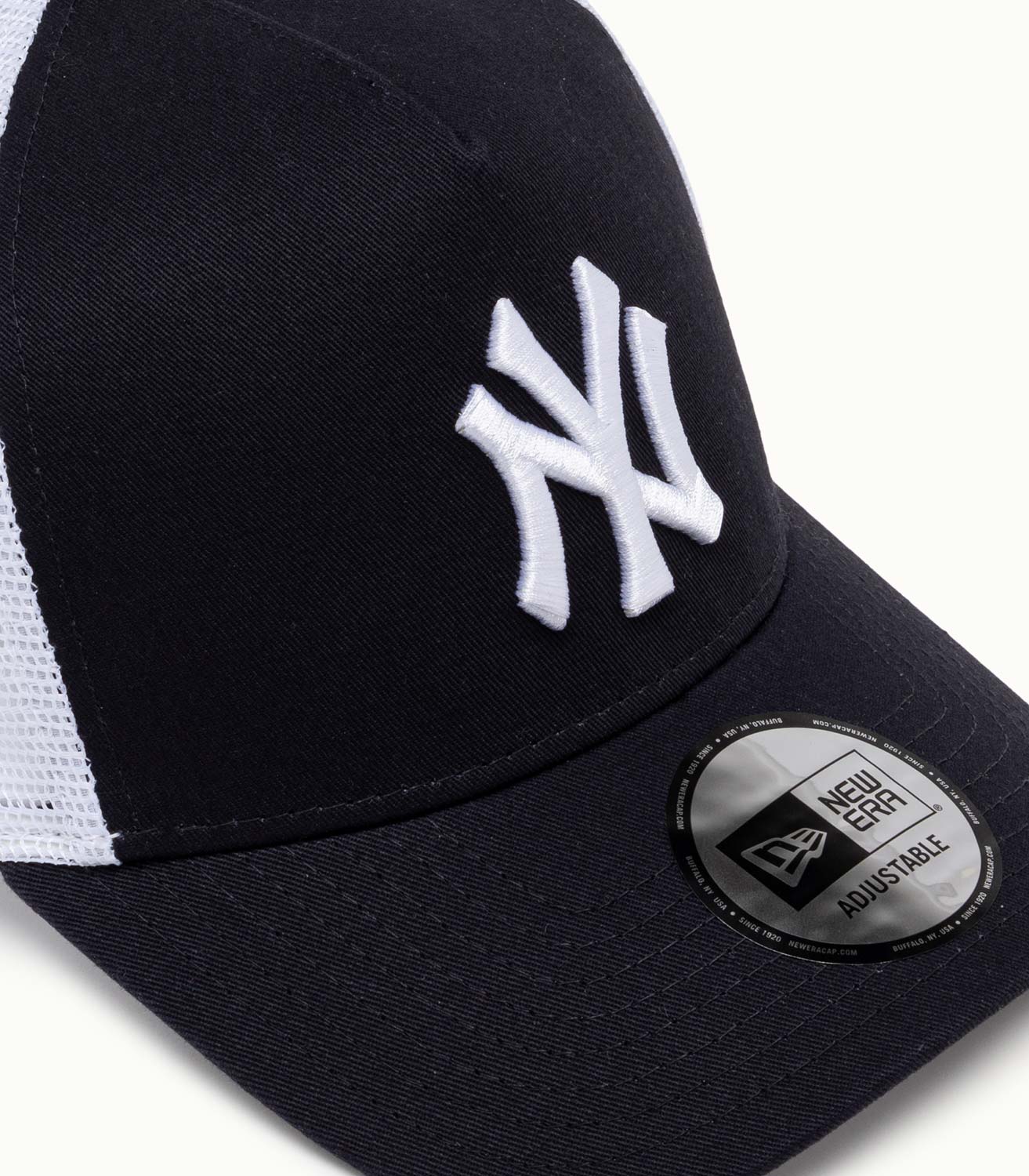 new era: clean yankees color 2 baseball york new black white cap trucker