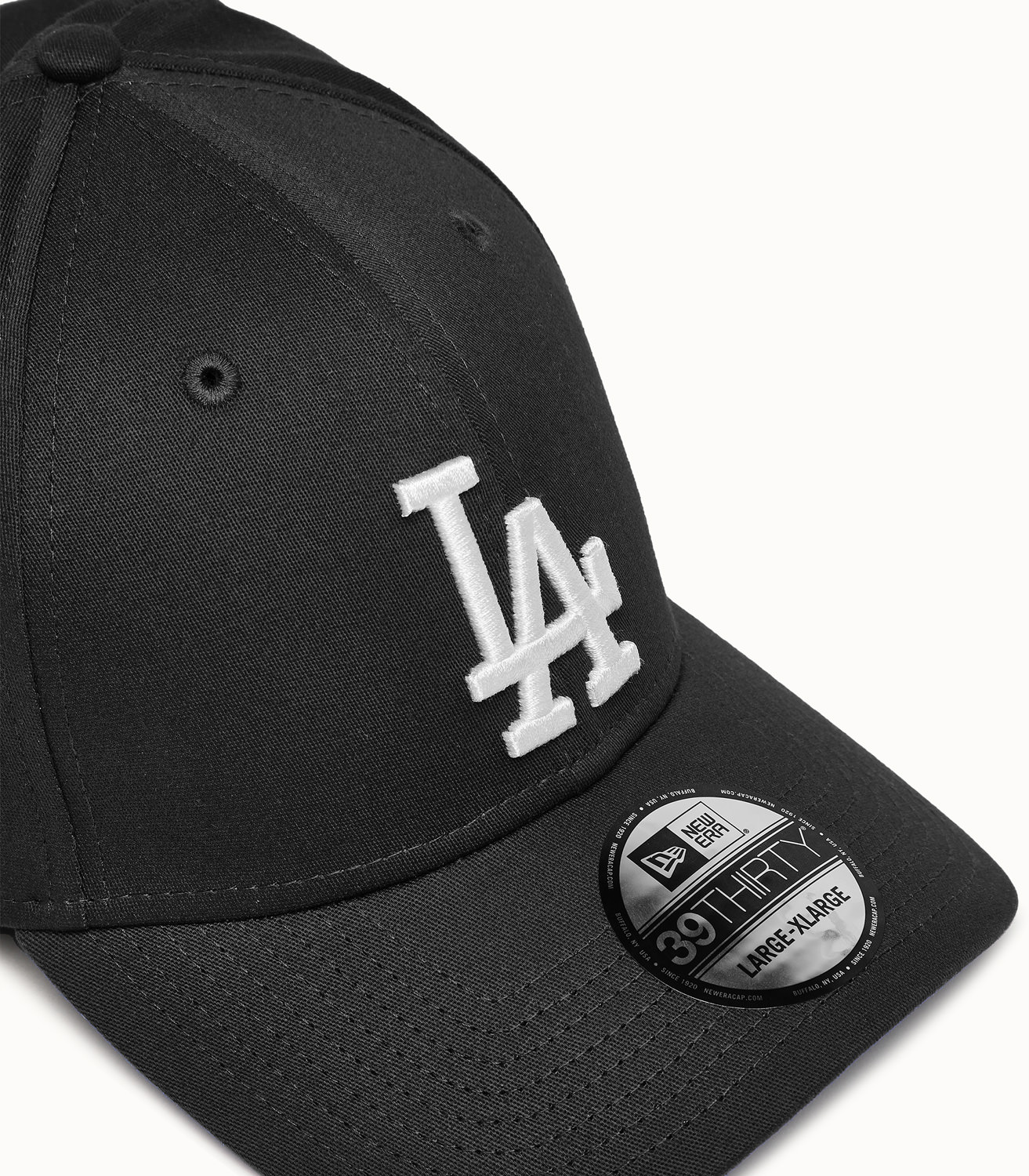 Los Angeles Dodgers New Era 3930 League Essential All Black