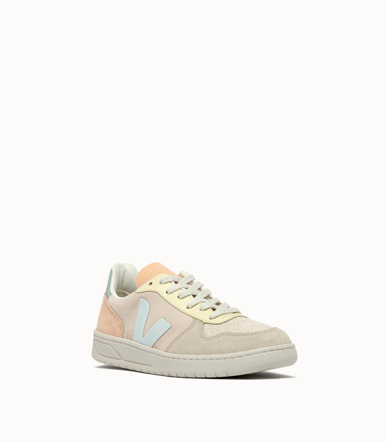 Veja deals v10 colorblock